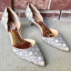 Badgley Mischka Ivory Ginny D’Orsay pumps